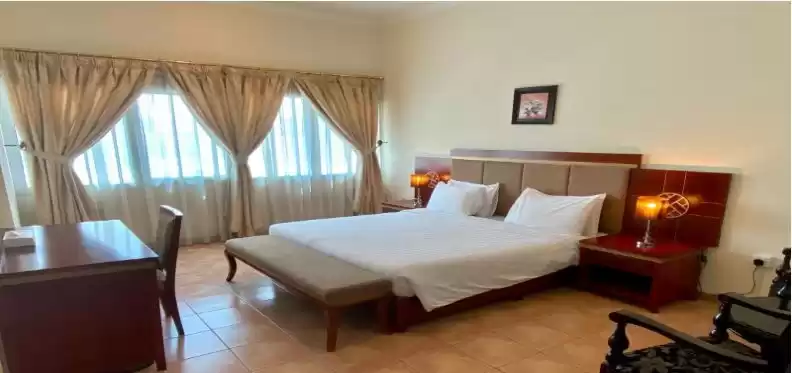 Résidentiel Propriété prête 1 chambre F / F Appartement  a louer au Al-Sadd , Doha #11347 - 1  image 